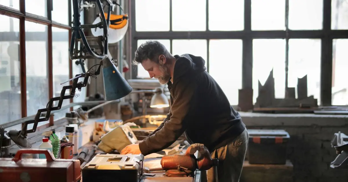 Les avantages de faire appel à un artisan vitrier compétent