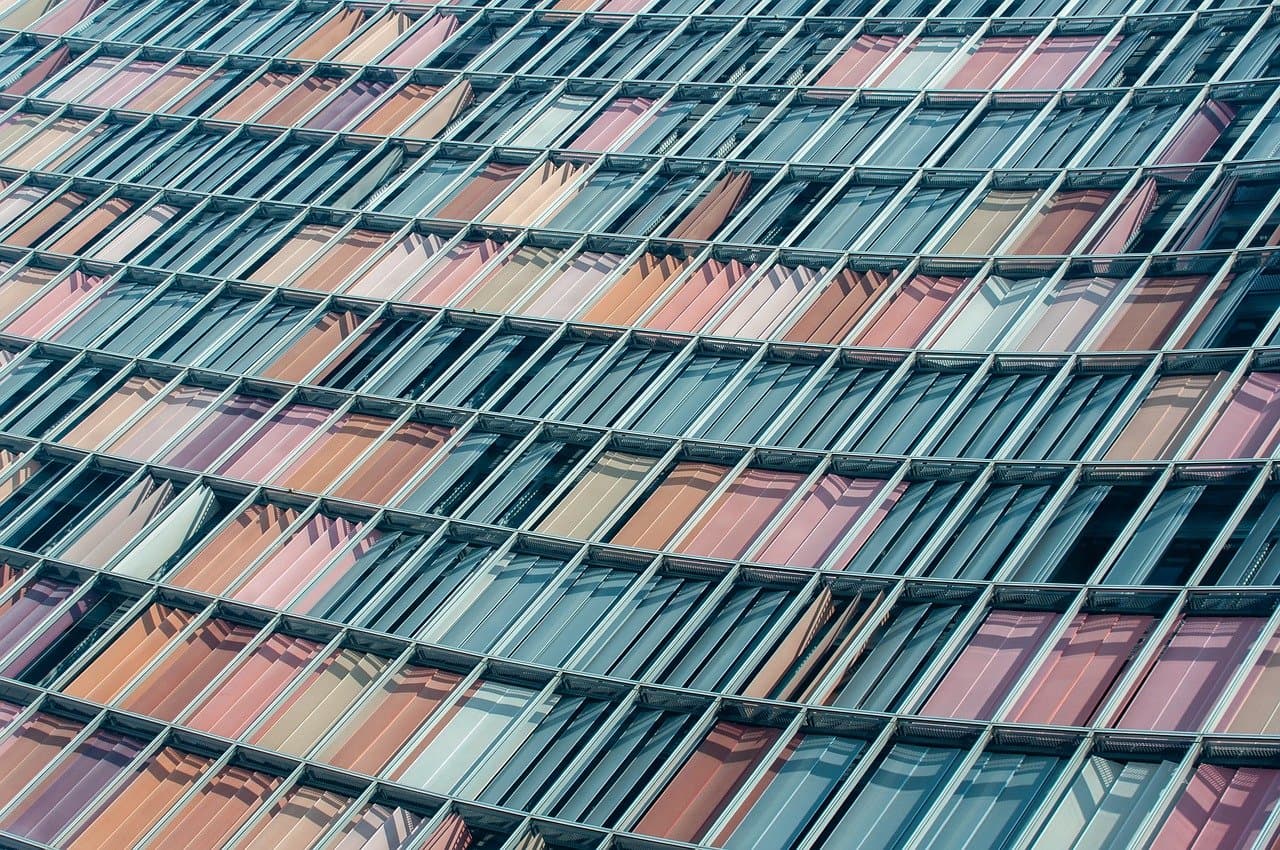 Les erreurs fréquentes au moment de poser des vitrages